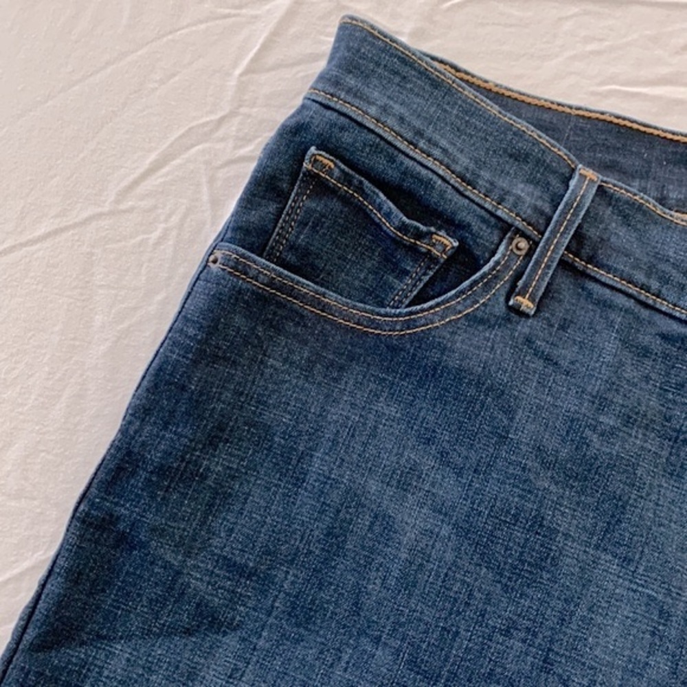 Levi’s 721 High Rise Skinny Jeans - Picture 10 of 14